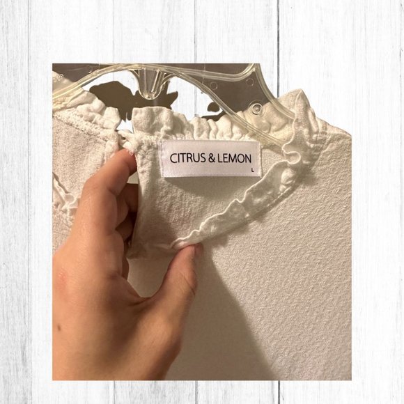 White Citrus & Lemon Blouse Size Large - Picture 2 of 4